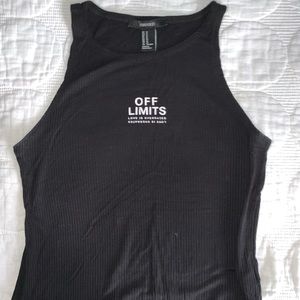 Black crop top